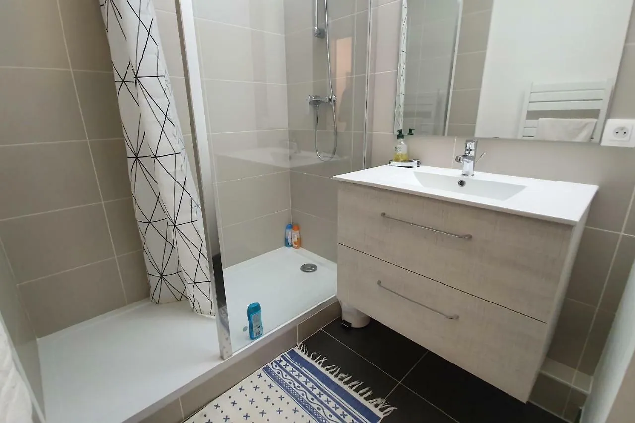 #J1 Escale Grenobloise Splendid Building Pedestrian Center Apartment Grenoble