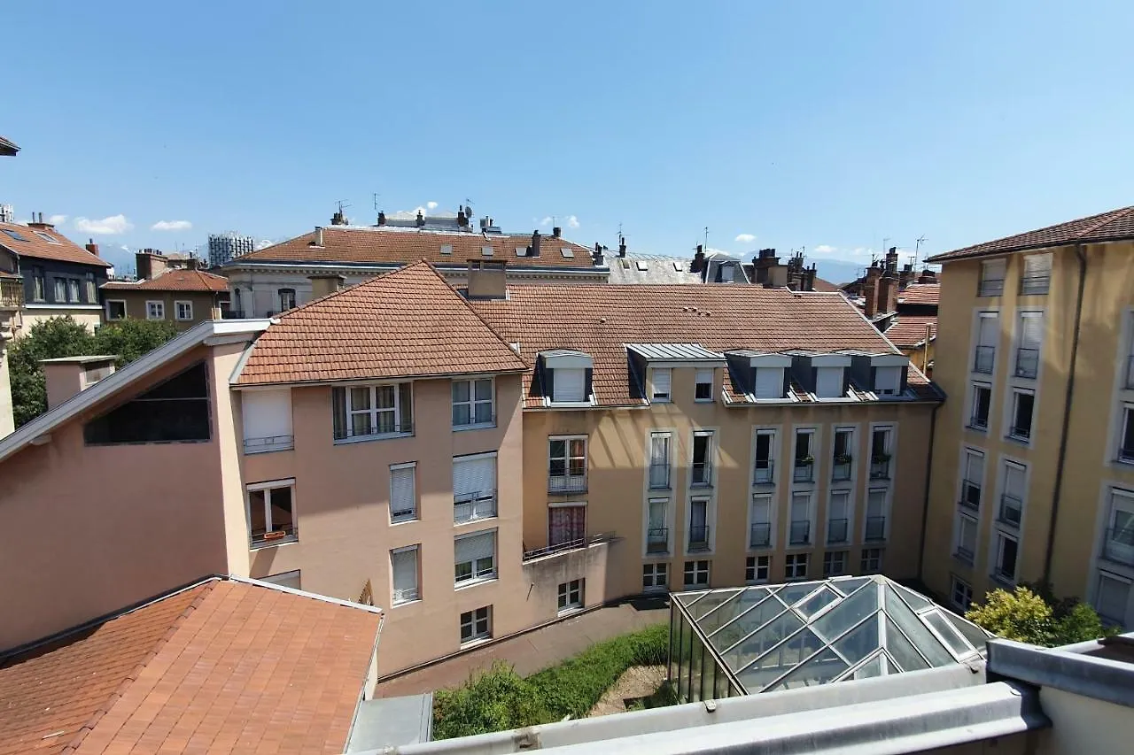 #J1 Escale Grenobloise Splendid Building Pedestrian Center Apartment Grenoble