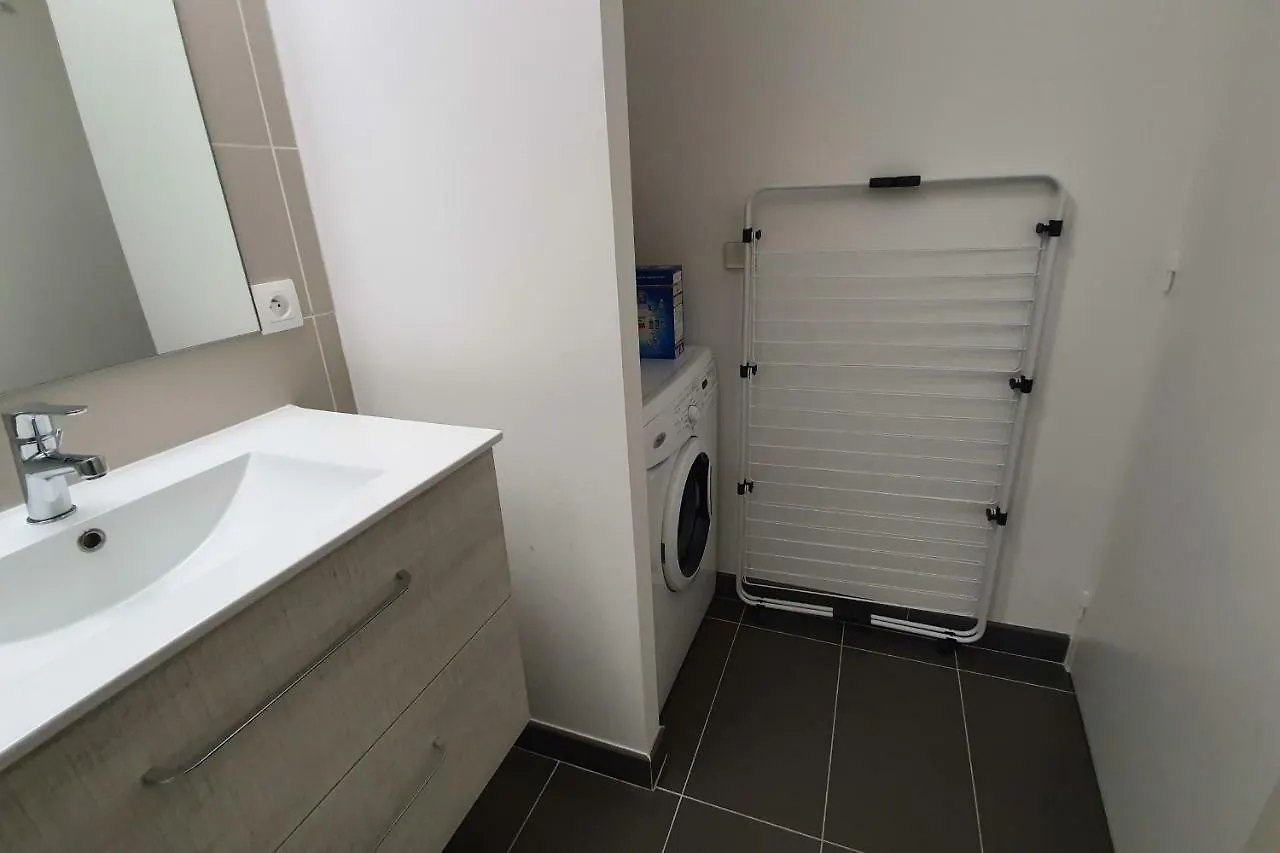 #J1 Escale Grenobloise Splendid Building Pedestrian Center Apartment Grenoble France